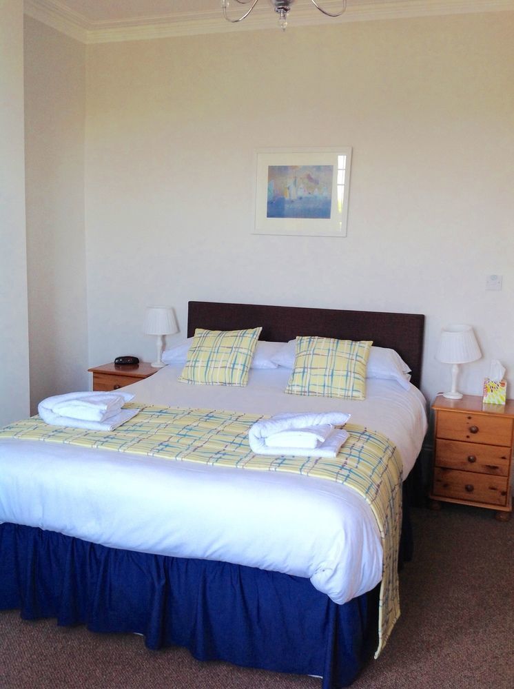 By The Sea Bed And Breakfast Eastbourne Ngoại thất bức ảnh