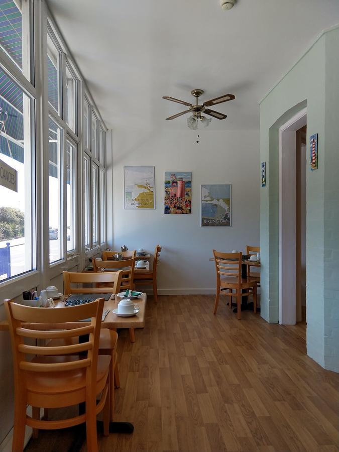 By The Sea Bed And Breakfast Eastbourne Ngoại thất bức ảnh